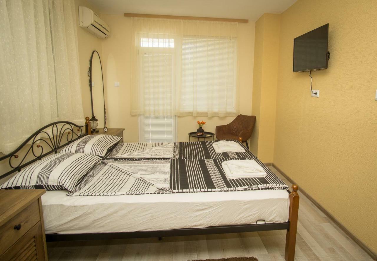 Двойна стая I Apartment Царево Екстериор снимка